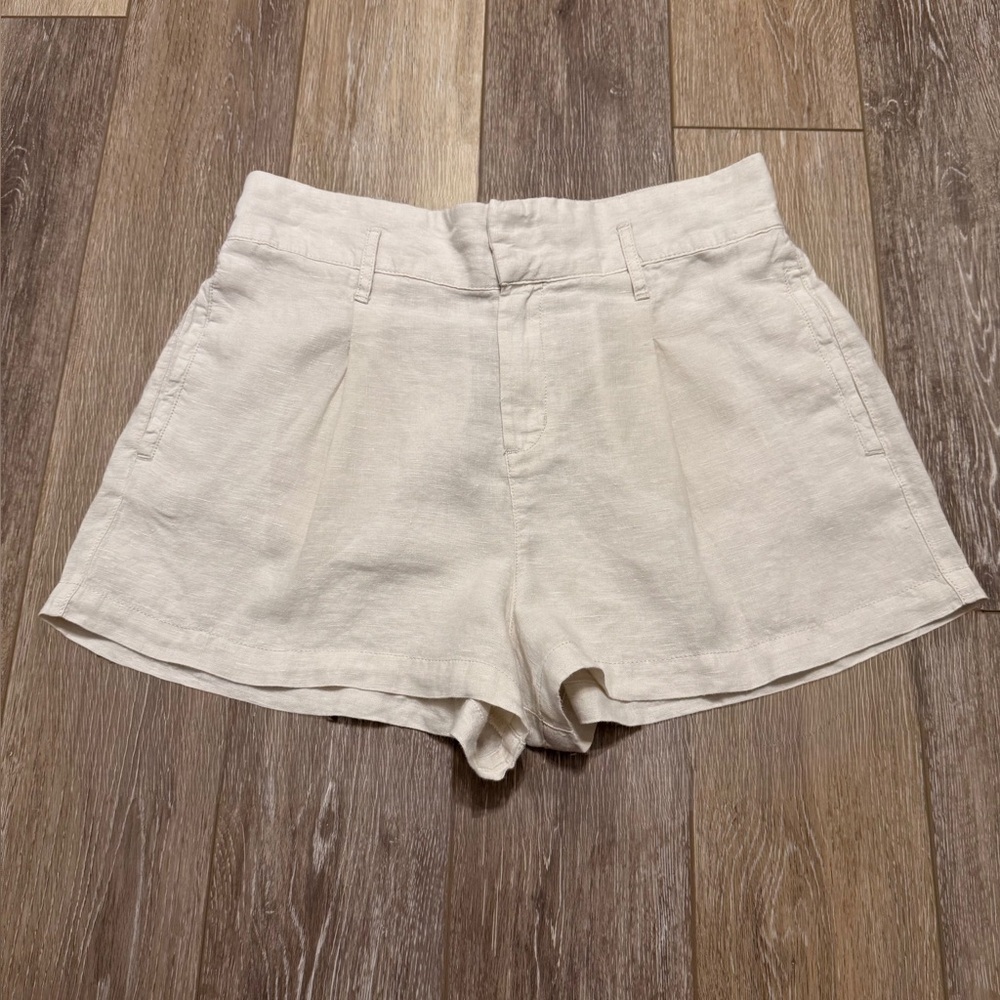 Christian Siriano 100% Linen short size  L